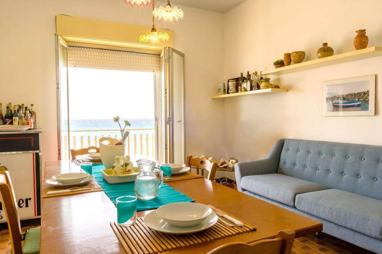 Sea Paradise - Il Mare Sotto La Finestra Riposto ภายนอก รูปภาพ